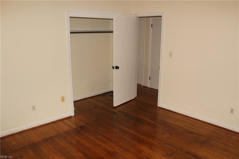 Photo 15 of 22 residential for sale in Hampton virginia Photo 15 of 22 residential for sale in Hampton virginia