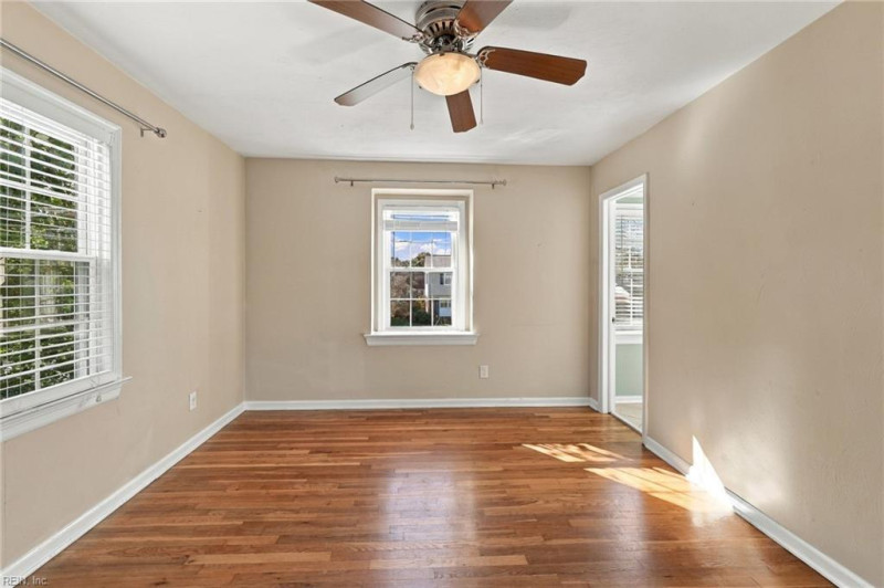 Photo 21 of 32 residential for sale in Virginia Beach virginia