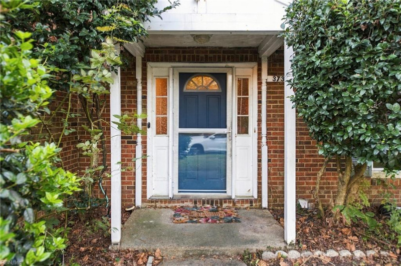 Photo 4 of 33 residential for sale in Virginia Beach virginia Photo 4 of 33 residential for sale in Virginia Beach virginia
