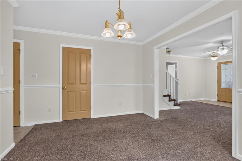 Photo 12 of 32 residential for sale in Hampton virginia
