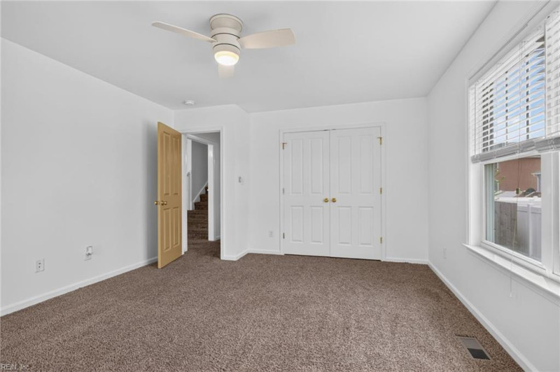 Photo 16 of 32 residential for sale in Hampton virginia
