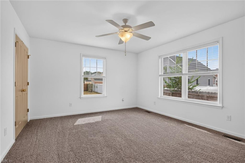 Photo 19 of 32 residential for sale in Hampton virginia
