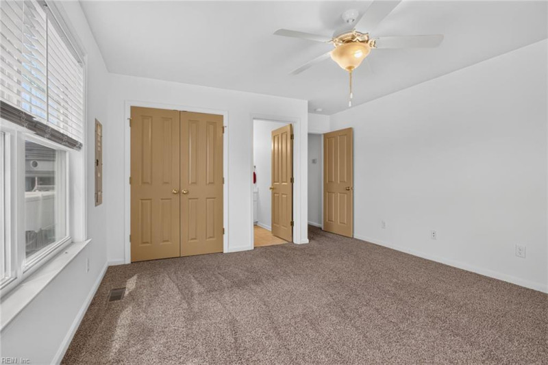 Photo 21 of 32 residential for sale in Hampton virginia