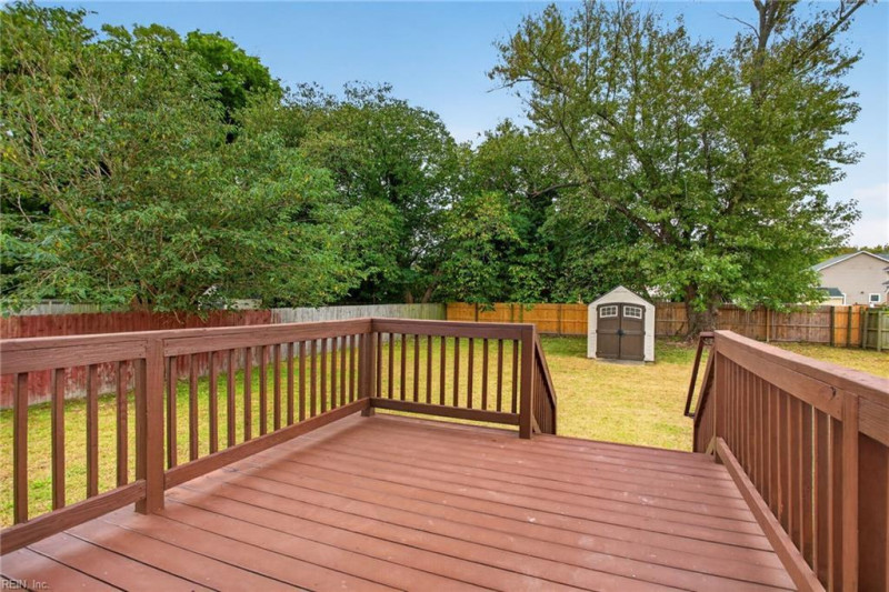 Photo 29 of 32 residential for sale in Hampton virginia