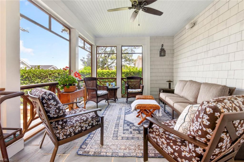 Photo 20 of 47 residential for sale in Virginia Beach virginia