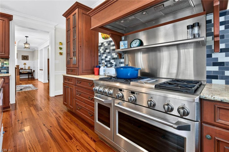 Photo 7 of 47 residential for sale in Virginia Beach virginia