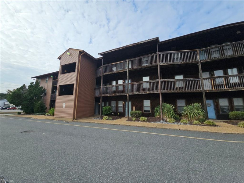 Photo 1 of 31 residential for sale in Norfolk virginia Photo 1 of 31 residential for sale in Norfolk virginia