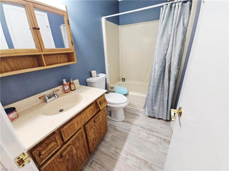 Photo 25 of 31 residential for sale in Norfolk virginia Photo 25 of 31 residential for sale in Norfolk virginia