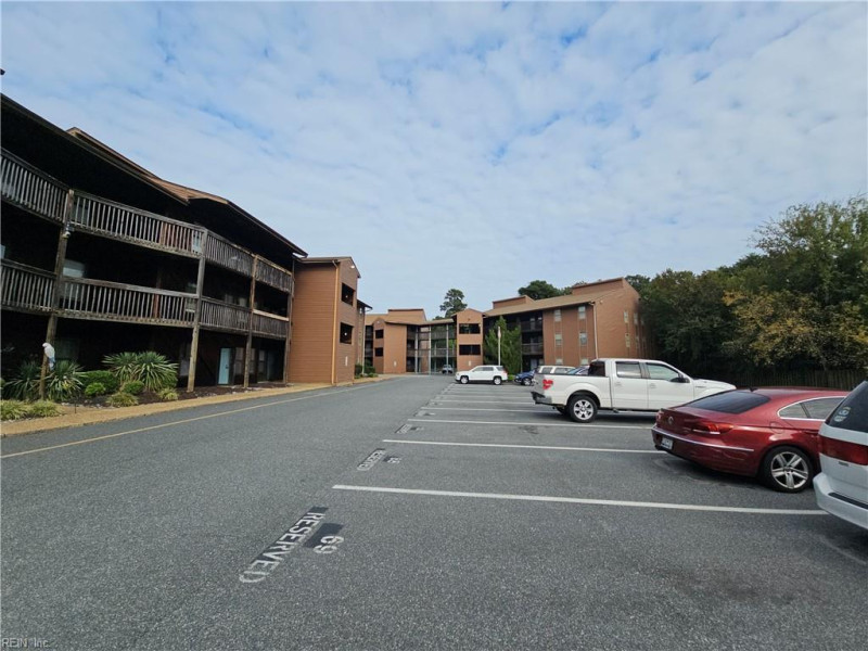 Photo 5 of 31 residential for sale in Norfolk virginia Photo 5 of 31 residential for sale in Norfolk virginia