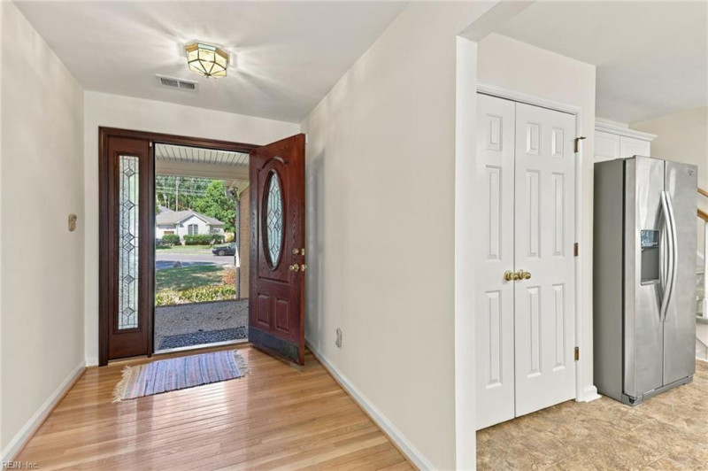 Photo 5 of 33 residential for sale in Virginia Beach virginia Photo 5 of 33 residential for sale in Virginia Beach virginia