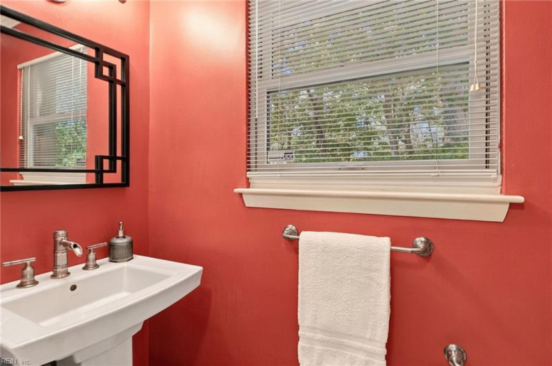Photo 34 of 42 residential for sale in Virginia Beach virginia