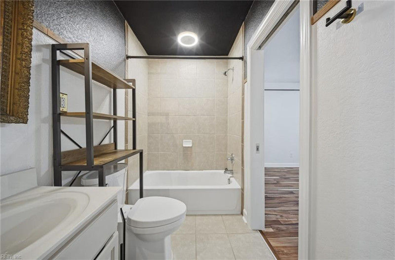Photo 19 of 42 residential for sale in Norfolk virginia Photo 19 of 42 residential for sale in Norfolk virginia