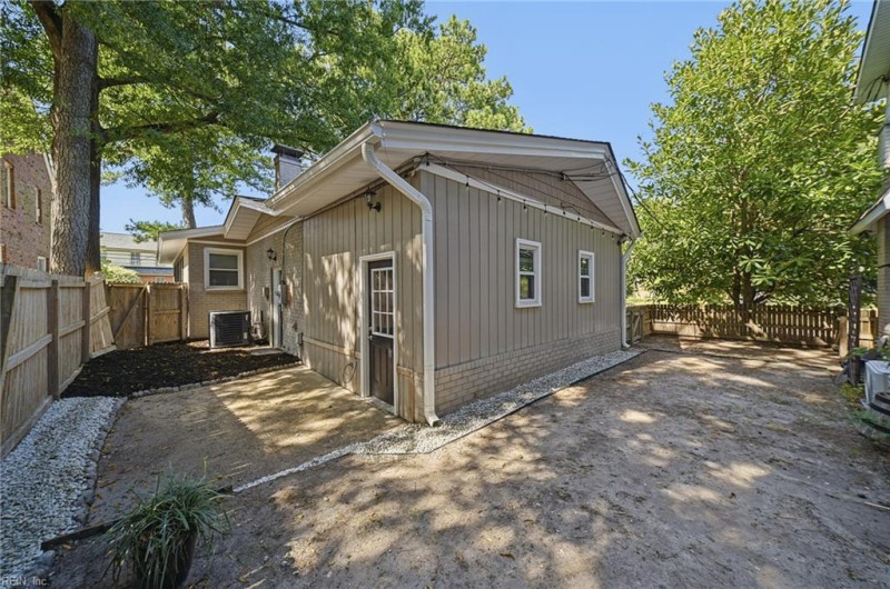 Photo 31 of 42 residential for sale in Norfolk virginia Photo 31 of 42 residential for sale in Norfolk virginia