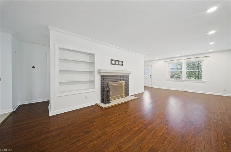 Photo 7 of 42 residential for sale in Norfolk virginia Photo 7 of 42 residential for sale in Norfolk virginia