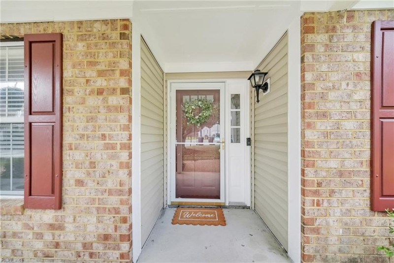 Photo 5 of 49 residential for sale in Newport News virginia