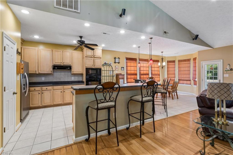 Photo 15 of 50 residential for sale in Isle of Wight County virginia