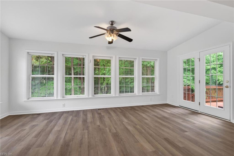 Photo 19 of 50 residential for sale in York County virginia