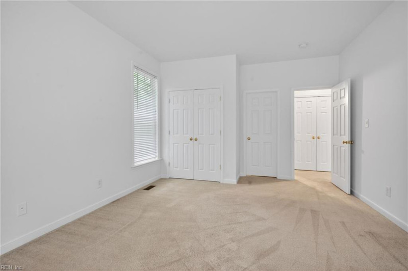 Photo 24 of 50 residential for sale in York County virginia