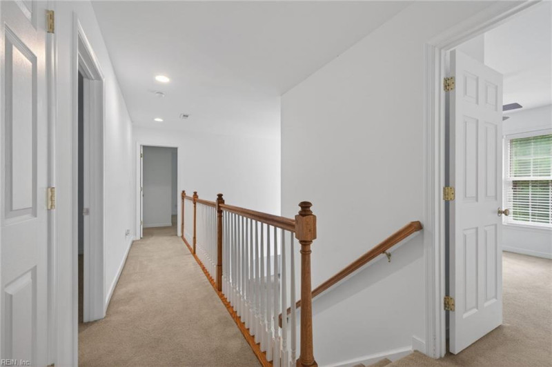 Photo 25 of 50 residential for sale in York County virginia