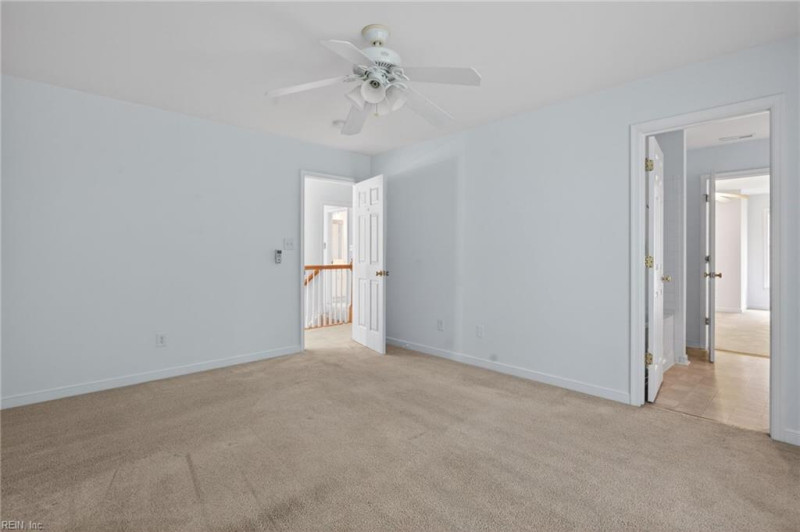 Photo 34 of 50 residential for sale in York County virginia