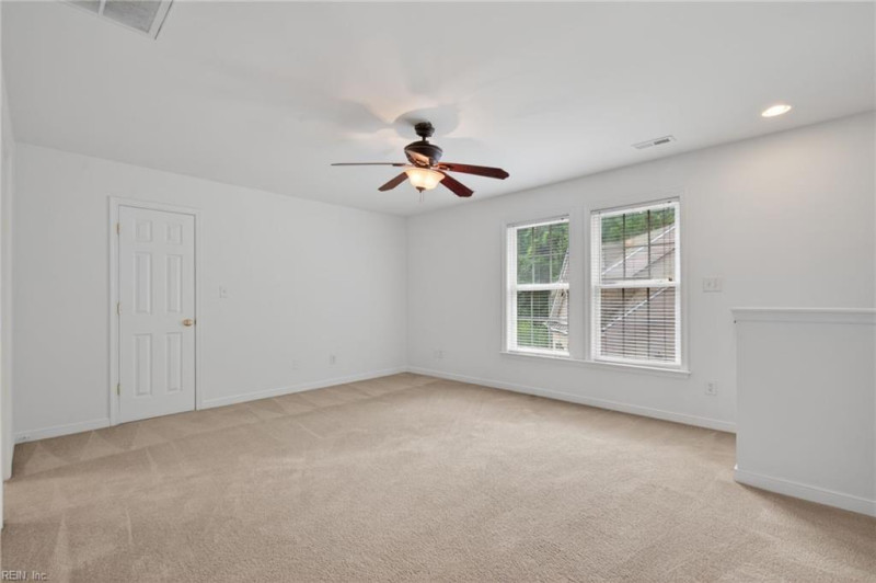 Photo 42 of 50 residential for sale in York County virginia