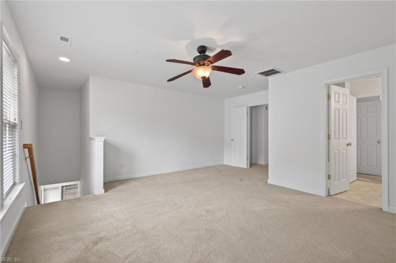 Photo 43 of 50 residential for sale in York County virginia