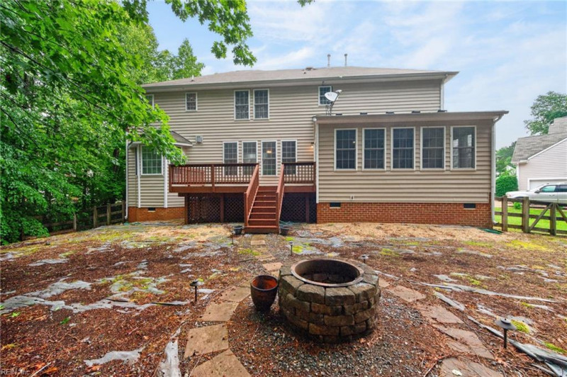Photo 46 of 50 residential for sale in York County virginia