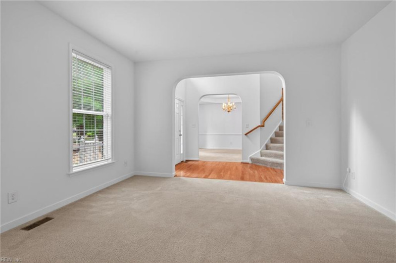 Photo 7 of 50 residential for sale in York County virginia