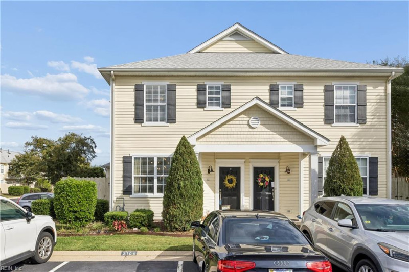 Photo 2 of 43 residential for sale in Chesapeake virginia