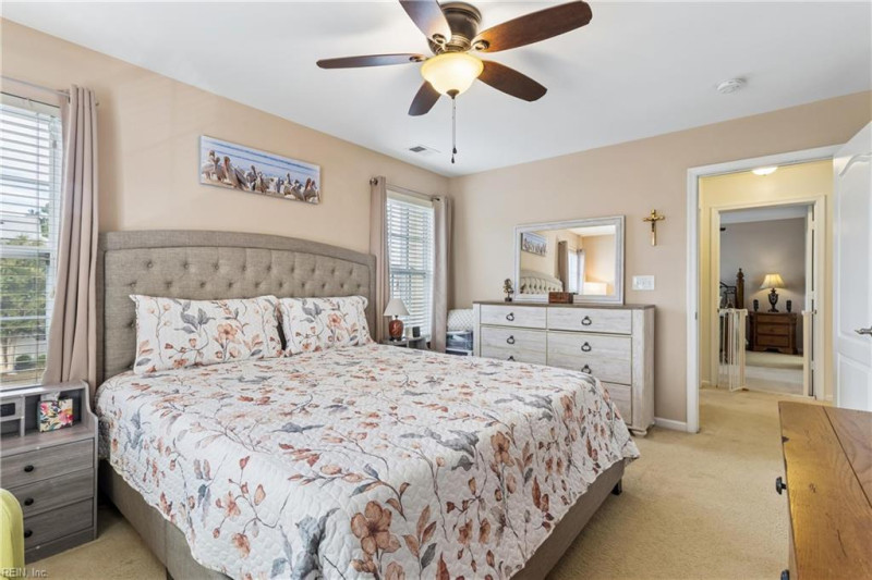 Photo 22 of 43 residential for sale in Chesapeake virginia