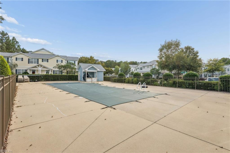 Photo 35 of 43 residential for sale in Chesapeake virginia