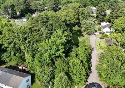 2610 Elkhart Street, Chesapeake, VA 23323