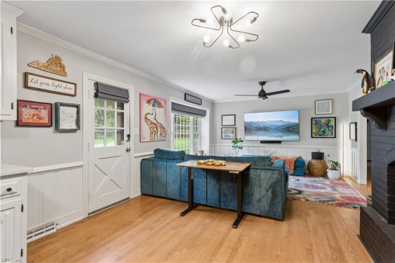 Photo 28 of 40 residential for sale in Newport News virginia