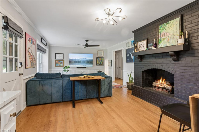 Photo 29 of 40 residential for sale in Newport News virginia