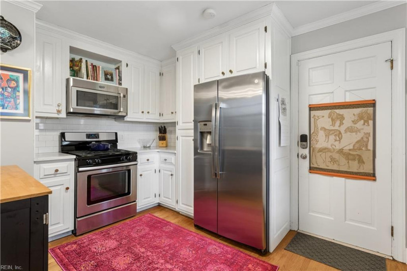 Photo 32 of 40 residential for sale in Newport News virginia