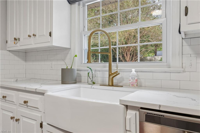 Photo 35 of 40 residential for sale in Newport News virginia