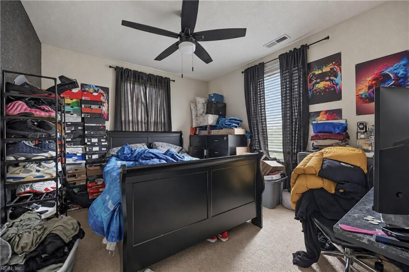 Photo 15 of 22 residential for sale in Portsmouth virginia
