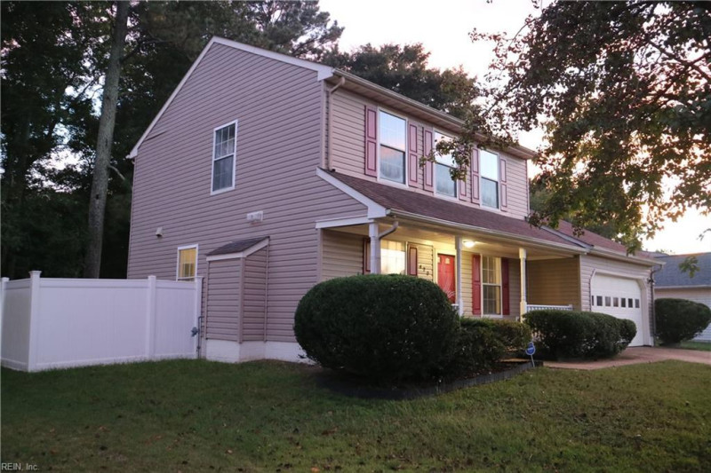 Photo 3 of 27 residential for sale in Suffolk virginia Photo 3 of 27 residential for sale in Suffolk virginia