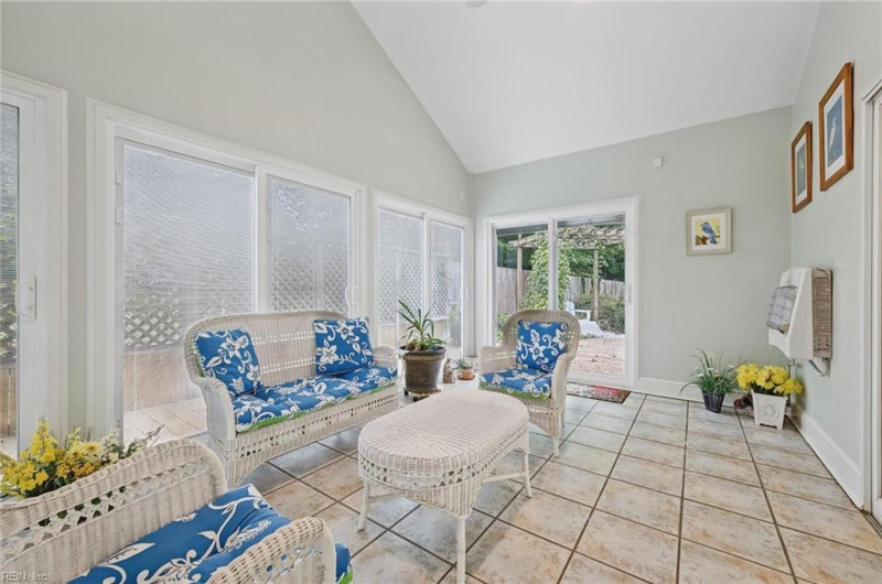 Photo 16 of 50 residential for sale in Norfolk virginia