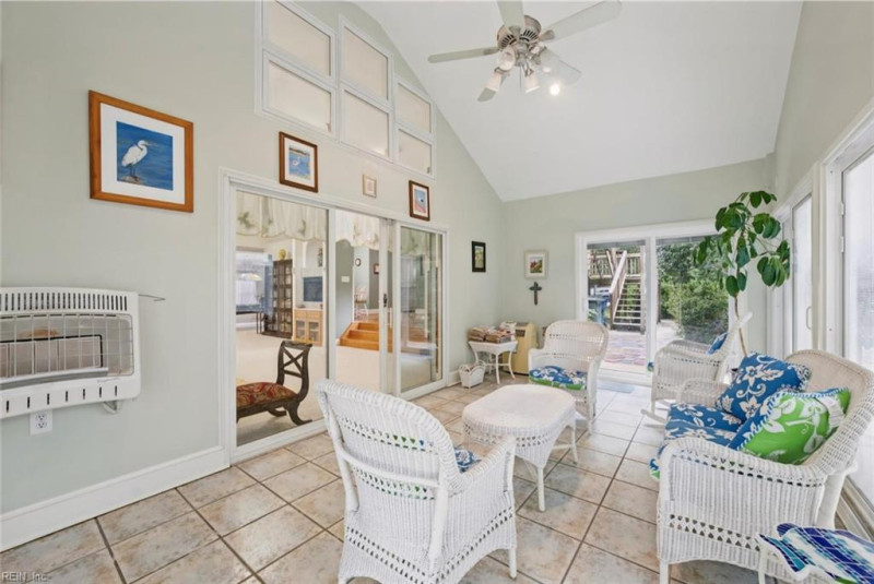 Photo 17 of 50 residential for sale in Norfolk virginia