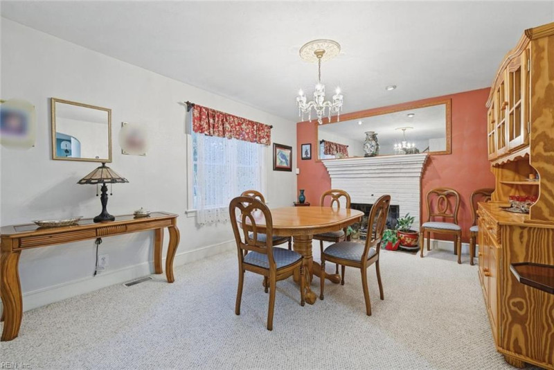 Photo 18 of 50 residential for sale in Norfolk virginia
