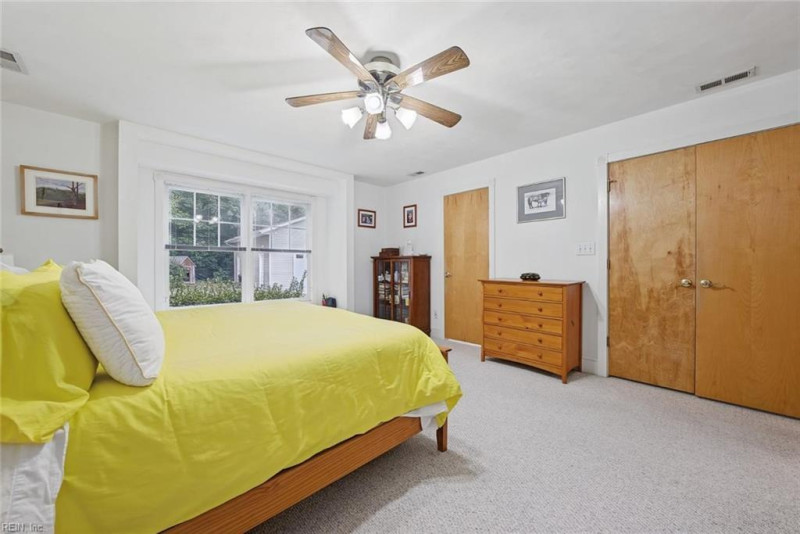 Photo 21 of 50 residential for sale in Norfolk virginia