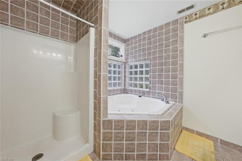 Photo 24 of 50 residential for sale in Norfolk virginia