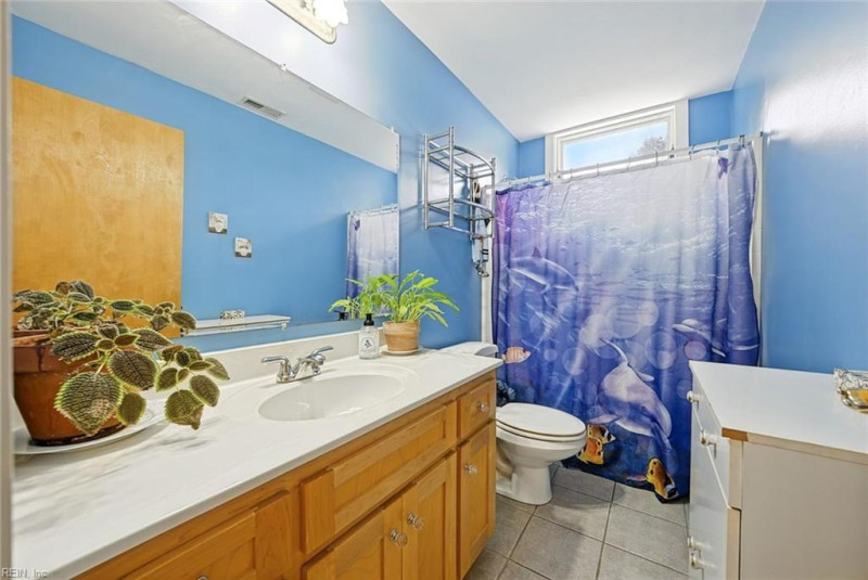 Photo 33 of 50 residential for sale in Norfolk virginia