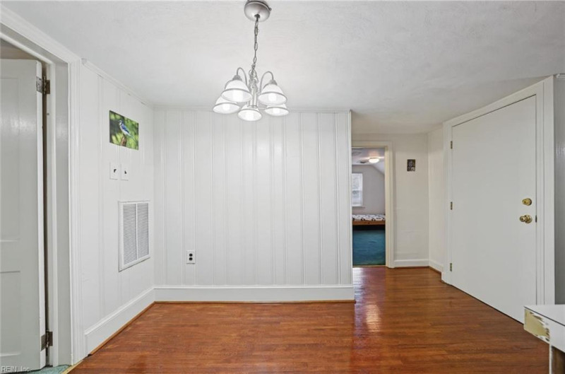 Photo 37 of 50 residential for sale in Norfolk virginia