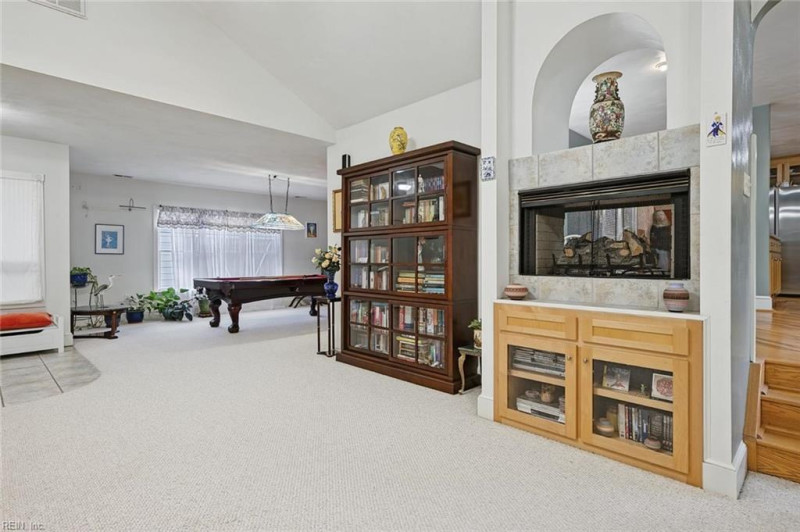 Photo 4 of 50 residential for sale in Norfolk virginia