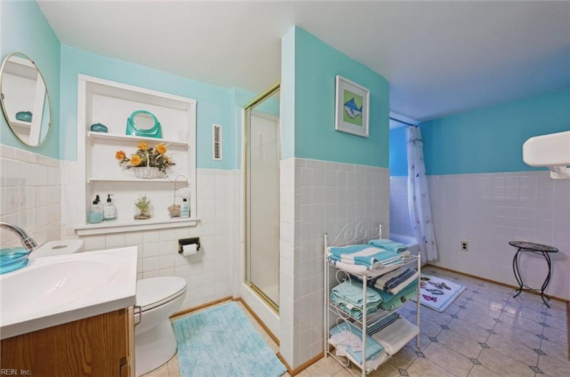 Photo 42 of 50 residential for sale in Norfolk virginia