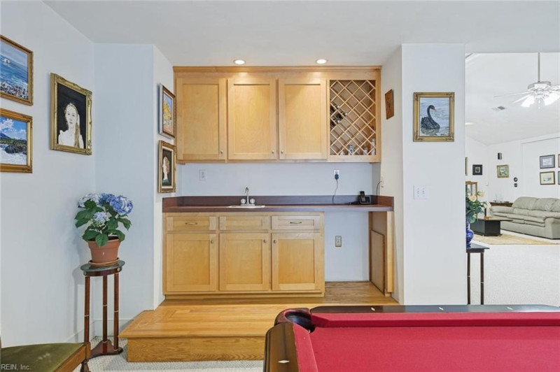 Photo 7 of 50 residential for sale in Norfolk virginia