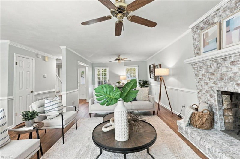 Photo 12 of 50 residential for sale in Chesapeake virginia