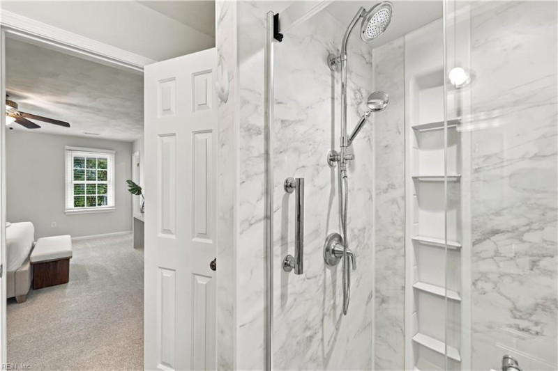 Photo 33 of 50 residential for sale in Chesapeake virginia